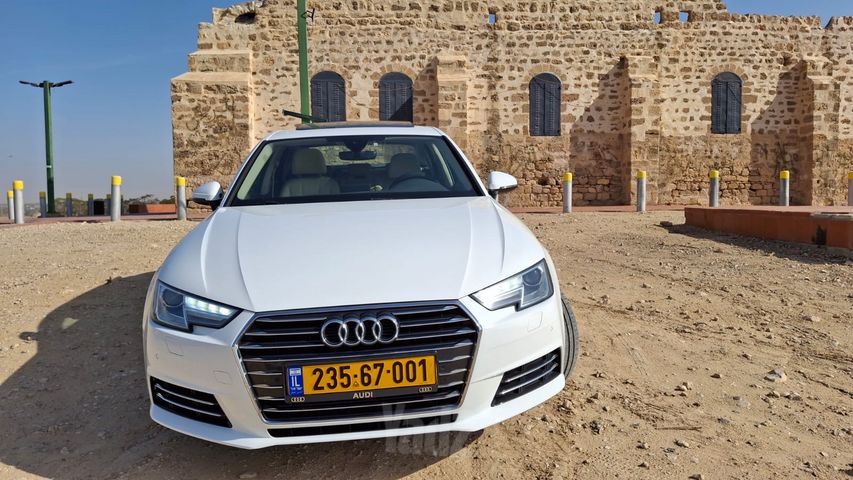 מודעת רכב אאודי A4