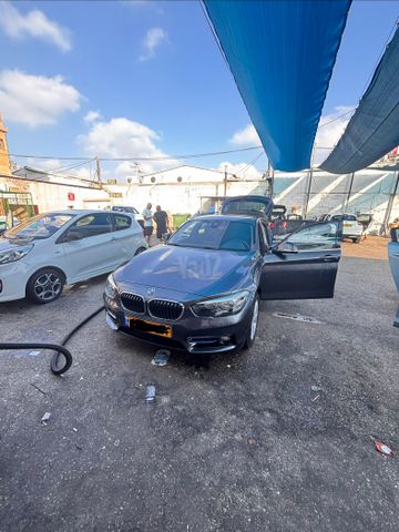מודעת רכב ב מ וו סדרה 1