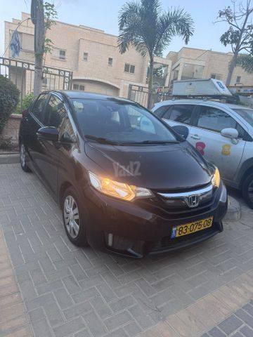 מודעת רכב הונדה ג'אז