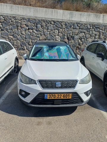 מודעת רכב סיאט ארונה