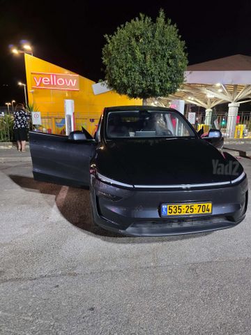 מודעת רכב טסלה מודל Y