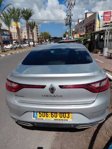 רנו מגאן