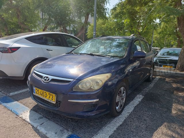 יונדאי i30