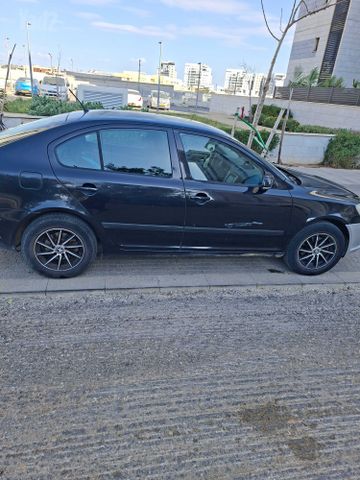 סקודה אוקטביה