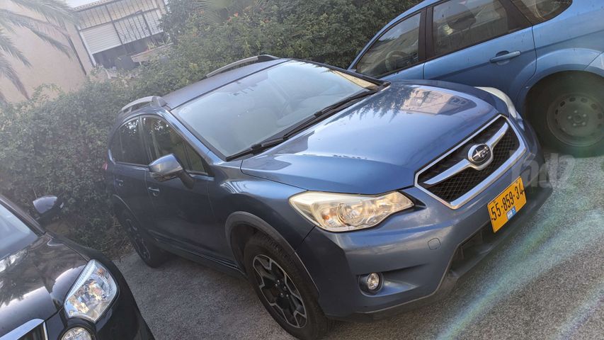 מודעת רכב סובארו XV