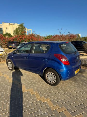 יונדאי i20