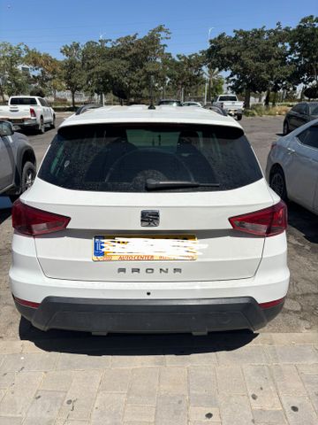 סיאט ארונה