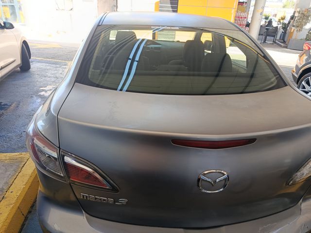 מאזדה 3