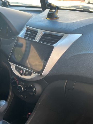 יונדאי אקסנט i25