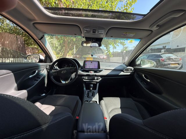 יונדאי i30