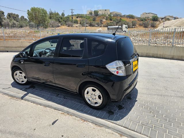 מודעת רכב הונדה ג'אז