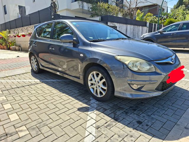 יונדאי i30