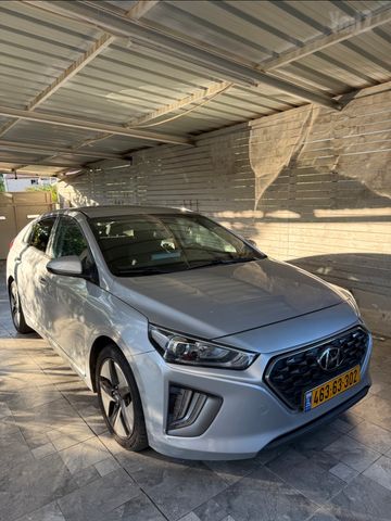 יונדאי איוניק