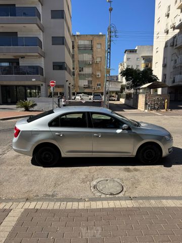 סקודה ראפיד