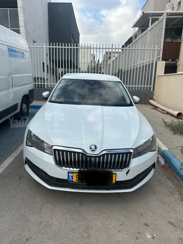 מודעת רכב סקודה סופרב