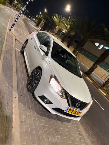 ניסאן סנטרה