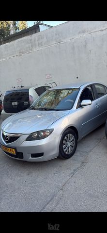 מודעת רכב מאזדה 3