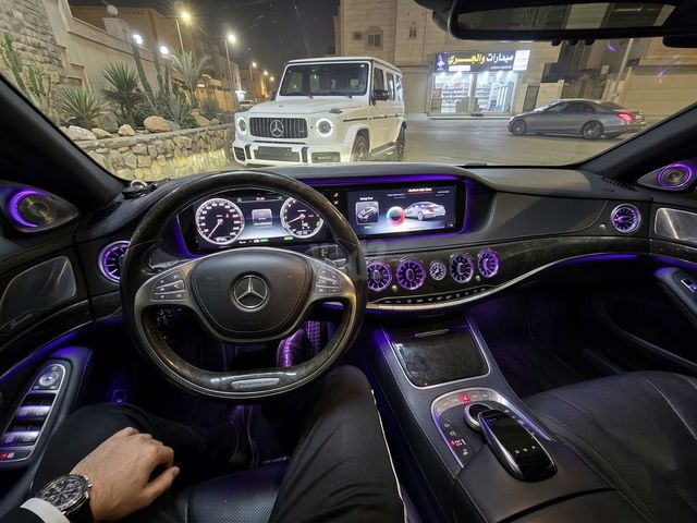 מרצדס-בנץ S-class