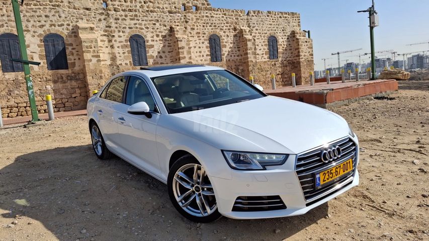 אאודי A4