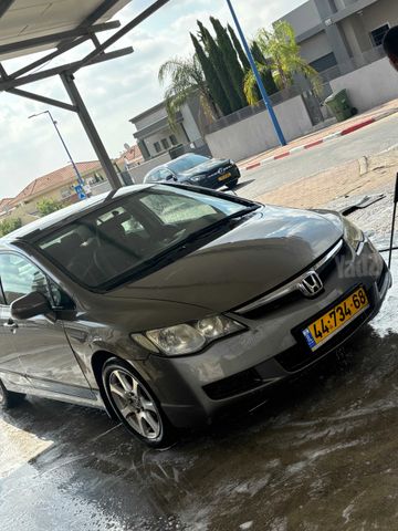 הונדה סיוויק