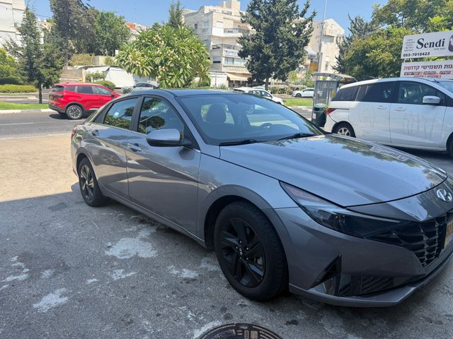 יונדאי אלנטרה