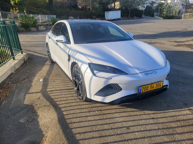 בי.ווי.די סיל