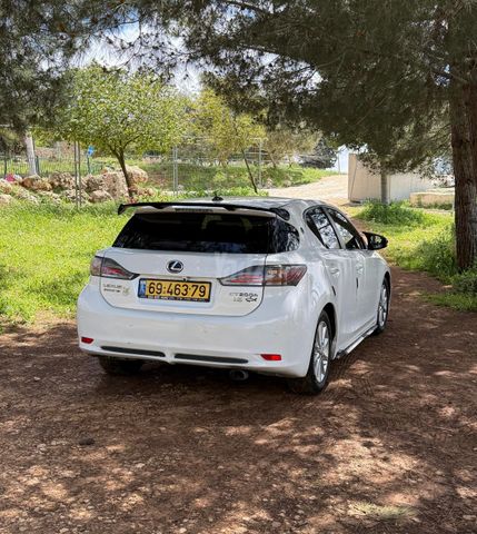 לקסוס CT