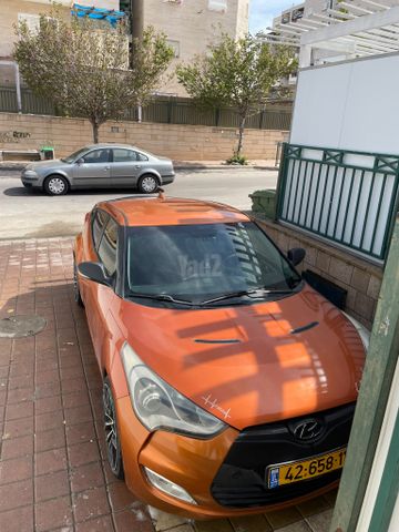 יונדאי ולוסטר