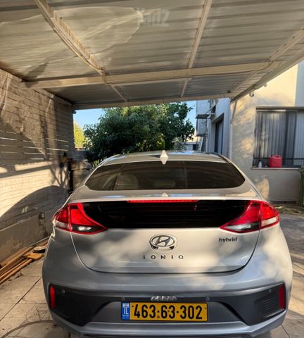 יונדאי איוניק