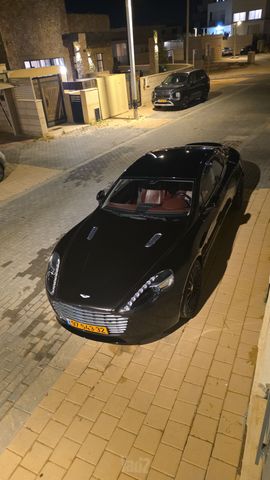 אסטון מרטין Rapide