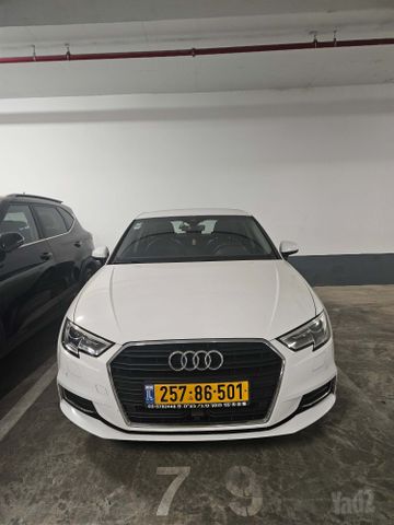 מודעת רכב אאודי A3