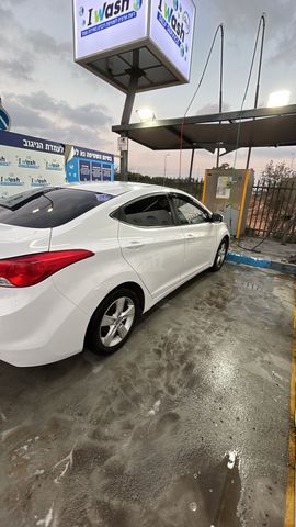יונדאי I35