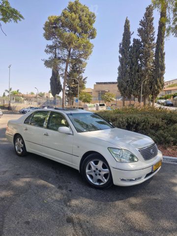 לקסוס LS
