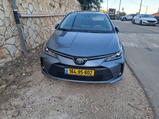 טויוטה קורולה