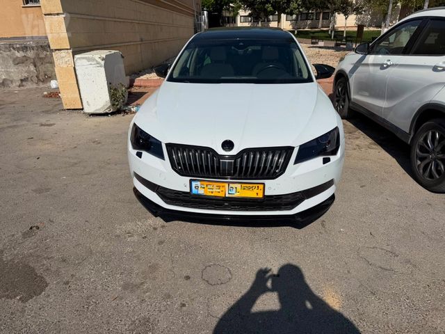 סקודה סופרב