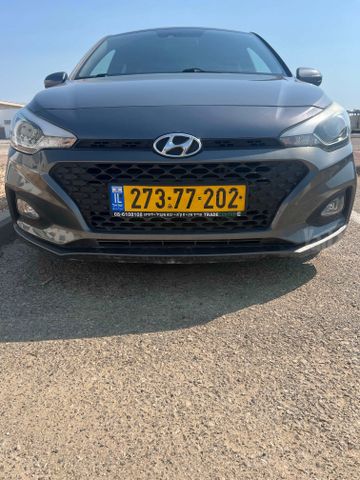יונדאי i20