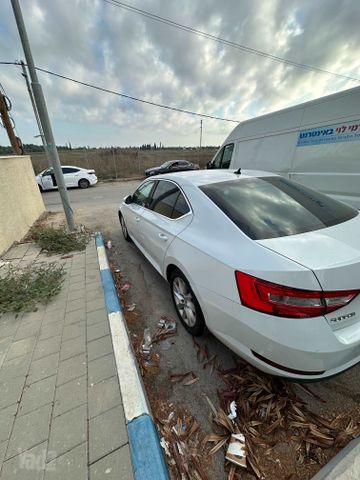 סקודה סופרב