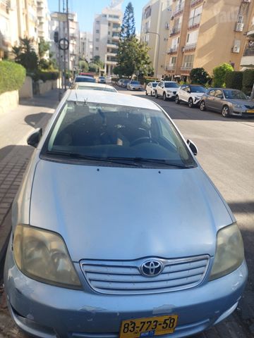 מודעת רכב טויוטה קורולה