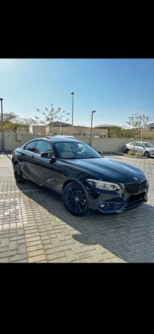 מודעת רכב ב מ וו סדרה 2