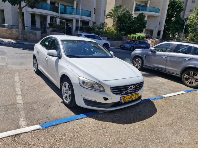 וולוו S60