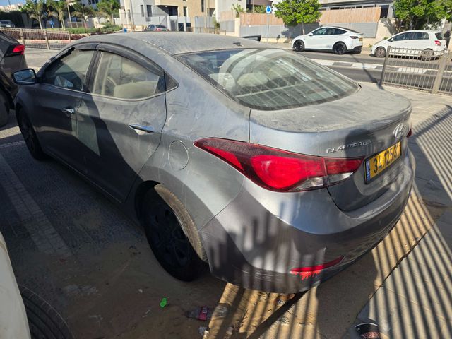 יונדאי I35