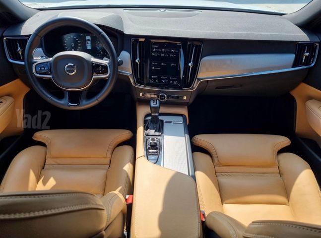 וולוו S90