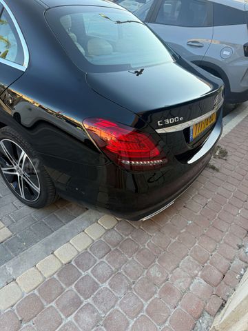 מרצדס-בנץ C-class