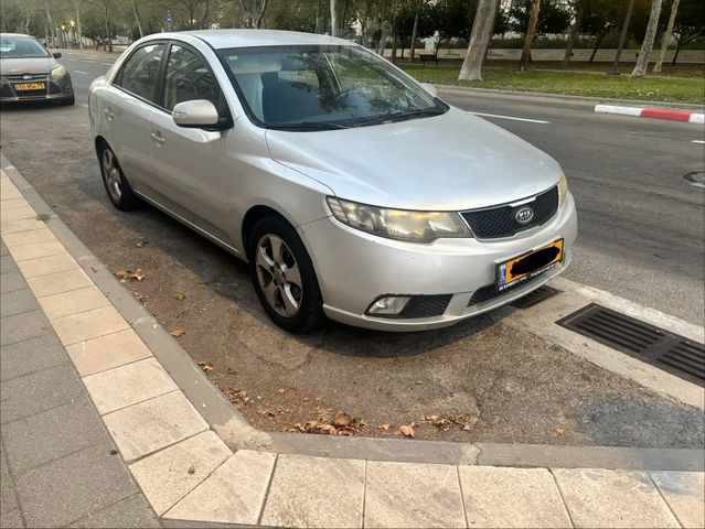 מודעת רכב קיה פורטה