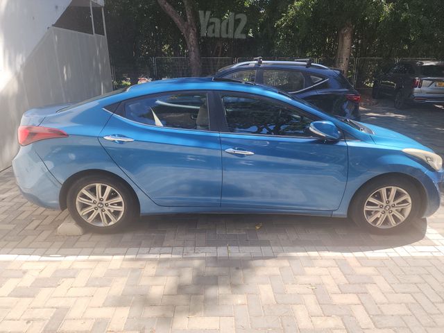יונדאי I35