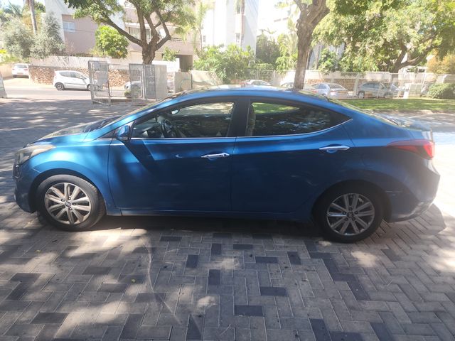 יונדאי I35