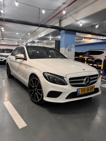 C-class Taxi Classic C 220 אוט׳ 2.1 (170 כ״ס)