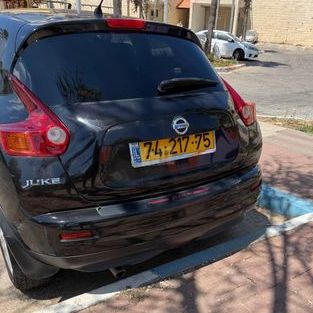 ניסאן ג'וק