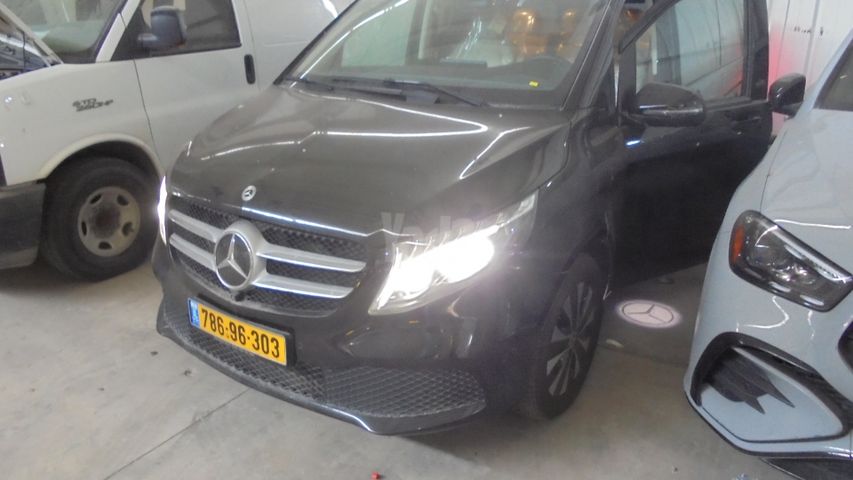 מודעת רכב מרצדס-בנץ V-class
