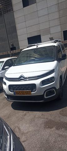 מודעת רכב סיטרואן ברלינגו